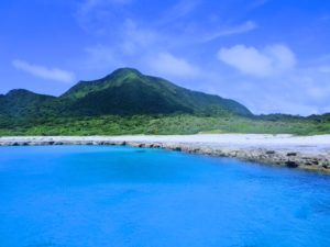 宝島のセンゴブルーの海