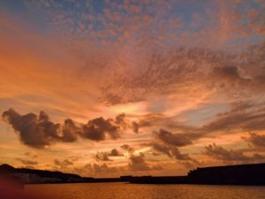 宝島の夕暮れの空